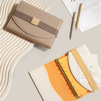 Carnet promotionnel éducatif en cuir Crazy Horse A4, classeur à 4 anneaux rechargeable, 200 pages, avec pochette zippée et intercalaires