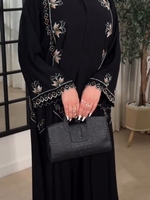 Abaya noire brodée avec foulard assorti, parfaite pour toutes les occasions, robe de soirée