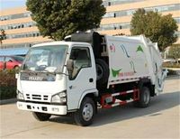 Camion à ordures diesel de compacteur du I-SUZU 4*2 avec la transmission manuelle