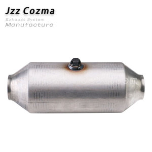 Tubo de Escape Universal con Catalizador Cerámico de Repuesto, Entrada de 63 mm, Salida de 127 mm, Cuerpo de 330 mm de Longitud Total, Euro 3 TWC Catalítico - Product Image 3