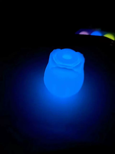 Vibrator Klitoris Bercahaya dalam Gelap Bentuk Mawar, Stimulator Klitoris, Vibrator Mawar Bercahaya untuk Wanita, Mainan Seks Bentuk Mawar - Product Image 6