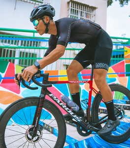Design personnalisé Vêtements de vélo pour équipes et clubs Bon prix Vêtements de <span class=keywords><strong>cyclisme</strong></span> de haute qualité Logo de marque OEM <span class=keywords><strong>Maillot</strong></span> d'équitation - Product Image 6