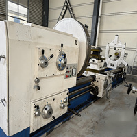 Tour horizontal manuel robuste universel pour métaux, idéal pour les ateliers de réparation de machines