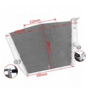 Réservoir d'eau de refroidissement de radiateur en aluminium de moto XXUN pour Suzuki GSXR1000 K5 2005 <span class=keywords><strong>2006</strong></span> <span class=keywords><strong>GSXR</strong></span> <span class=keywords><strong>1000</strong></span> K9 2009-2016 - Product Image 6