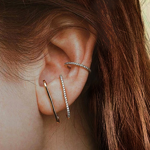 Orecchini a Cerchio a Forma di C per Donne, Eleganti, Minimalisti, alla Moda, per Uso Quotidiano, Gioielli Statement - Product Image 1