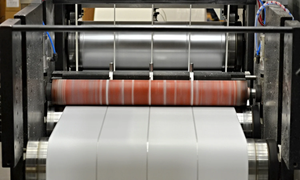 Papel Adhesivo Térmico de Alta Velocidad para Impresión, Hojas de Etiquetas Térmicas Directas en Rollo, Etiquetas Sensibles al Calor para Paquetes de Comercio Electrónico - Product Image 5