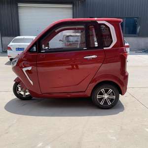 Mini véhicule électrique à trois roues, carrosserie fermée, 3 sièges et dossier, pour passagers adultes - Product Image 4