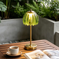 Lampe de table LED tactile de luxe AB Nordic avec abat-jour en verre, rechargeable sans fil, en métal, pour restaurant, hôtel, chevet