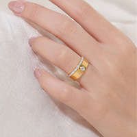 Bague en acier inoxydable double anneau zirconium de luxe léger, plaqué or 18 carats, bicolore, tendance, pour couple, passe-partout
