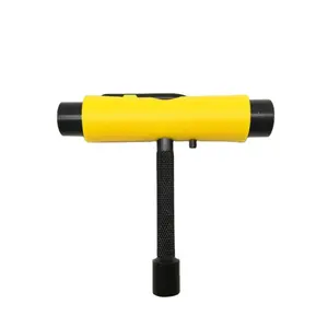 专业黄色滑板扳手，带定制设计滑板测试工具