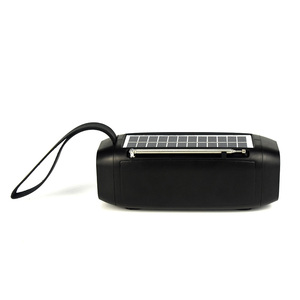 Mini haut-parleur S 18, fabrication, vente chaude, conçu pour la musique, haut-parleur avec lampe torche, panneau solaire - Product Image 3