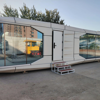 Capsule spatiale préfabriquée de luxe de 20 pieds à deux étages en structure légère en acier, étanche, avec installation rapide