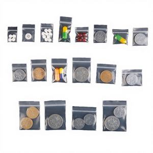 Fournisseur en gros de sacs à fermeture éclair en PE transparent de 4*6 cm (1,6*2,4 pouces) avec barrière contre l'humidité pour le rangement des pulls - Product Image 1