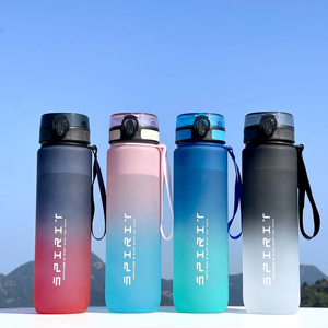 Portátil fosco gradiente plástico ginásio esportes garrafa de água com marcador de tempo para viagens ao ar livre Camping & Sports copo motivacional