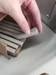 Machine multifonctionnelle de boucle de supermarché de <span class=keywords><strong>prix</strong></span> bon marché, machine manuelle d'attacher de saucisse de <span class=keywords><strong>jambon</strong></span> et de saucisse, machine de boucle - Product Image 6