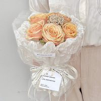 Papier de soie d'emballage de fleurs de lustre nacré de haute qualité 26g Bouquet doublé de fournitures de fleuriste en papier
