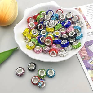 Perles de haute qualité pour la fabrication de bijoux en DIY, perles à gros trous pour bracelet, perles en lucite colorées pour la famille, perles en plastique acrylique - Product Image 3