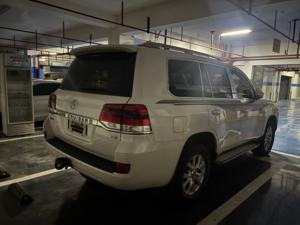 Offre Spéciale Toyota <span class=keywords><strong>Land</strong></span> <span class=keywords><strong>Cruiser</strong></span> (Importé) 4.0L Automatique <span class=keywords><strong>VX</strong></span>-R SUV 5 Portes 8 Places Conduite à Gauche <span class=keywords><strong>Prix</strong></span> Abordable Voiture d'Occasion 2016 - Product Image 5