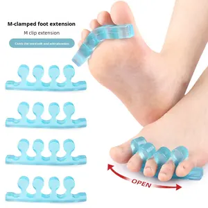 M字型外反母趾矯正用つま先セパレーター SEBS素材 四穴デザイン 男女兼用 トングサンダル風 メモリーフォームインソール - Product Image 1