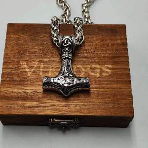 316L <strong>Thor</strong> <strong>Hammer</strong> Necklace Mjolnir Viking Amulet Large <strong>Hammer</strong> <strong>Pendant</strong> Nordic Jewelry with Stainless Steel Chain - Product Image 3