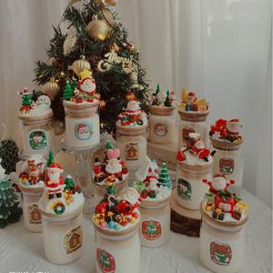 Bougie de Noël Cadeaux du Nouvel An Souvenirs Vente en gros transfrontalière Aromathérapie Bougie artisanale en cire de soja Cire d'abeille Décorations de Noël - Product Image 2