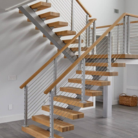Escalier monodirectionnel OEM d'usine avec marches en bois de chêne et structure en acier durable