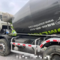 Camion malaxeur à béton motorisé Zoomlion 10CBM d'occasion bien entretenu, mobile et portable, 900 heures, en stock