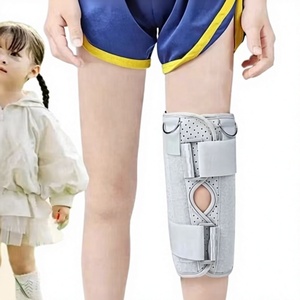 <span class=keywords><strong>Rodillera</strong></span> Pediátrica de 3 Paneles Ajustable para Niños, Soporte de Rodilla para Recuperación de Lesiones Ligamentales, Ortopédica OEM ODM - Product Image 1
