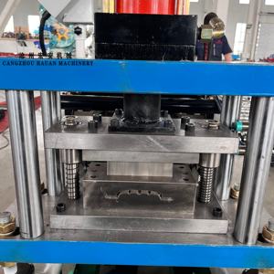 Maßgefertigte Zaunrollenformmaschine |   Hauan Fabrikdesign mit Multi-Profil-Werkzeugflexibilität - Product Image 4