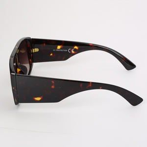 Gafas de Sol Unisex de Gran Tamaño con Protección UV400 SP10328, Diseño Moderno OEM, para Uso en Exteriores, Protección Solar a la Moda - Product Image 4