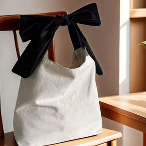 Sacs fourre-tout en toile de coton personnalisés en gros avec logo, sacs de courses réutilisables écologiques avec longues poignées et motif lettres - Product Image 4