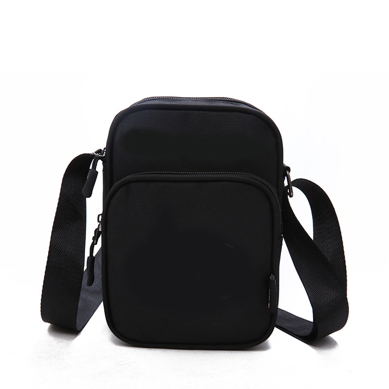 Оптовая продажа, модная нейлоновая миниатюрная сумка-слинг через плечо на заказ, водонепроницаемая сумка-мессенджер на одно плечо для бизнеса