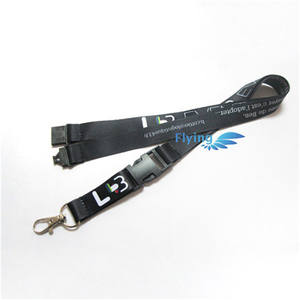 Lanière de cou en polyester réfléchissante personnalisée avec insigne en PVC couleur néon phosphorescente - Product Image 4