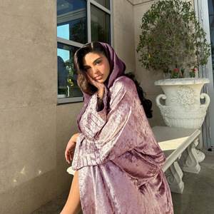 All'ingrosso ODM elegante nuovo Design luccicante raso Abaya a manica aperta Cardigan abito per donne musulmane fatto a mano lungo inverno - Product Image 2
