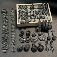 TIANSHE [Série Noire] Boucles d'oreilles, bagues, bracelets vintage, accessoires de luxe pour robe, ensemble noir