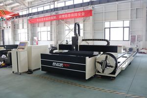 Machine de découpe laser à fibre CNC pour plaques et tubes métalliques 1530 Raycus 3KW 6KW - Product Image 2