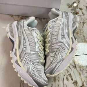 Chaussures de sport de luxe rétro pour hommes et femmes, respirantes, tendance, pour la course et les activités de plein air, vente en gros - Product Image 6