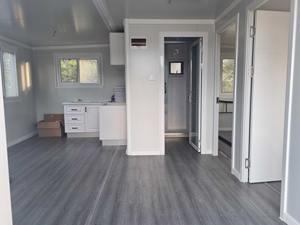 Casa Contenedor de Acero Prefabricada Móvil Impermeable, Expandible, de 2 Dormitorios, de Instalación Rápida, Transpirable, Plegable, con Tamaño Personalizado - Product Image 4