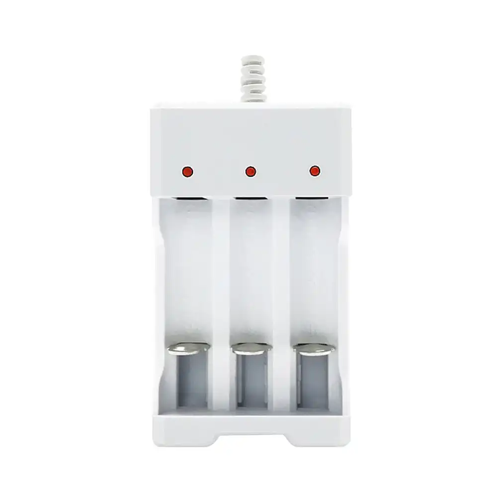 USB 4 슬롯 고속 충전 배터리 충전기 단락 보호 AAA 및 AA 충전식 배터리 스테이션 고품질