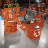 Ensemble de mobilier de style industriel en fer forgé pour bars, KTV, salons de thé, et espaces commerciaux : canapé cabine, bar à fûts créatif, table de négociation, chaise et table basse
