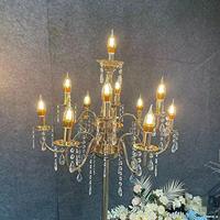 Bougeoir de mariage lumineux en métal haut de gamme, support de lampadaire LED, décoration de scène de fond, nouvelle arrivée