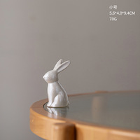 Ornements de lapin en céramique colorés de style nordique, décoration d'intérieur minimaliste et mignonne, artisanat de table