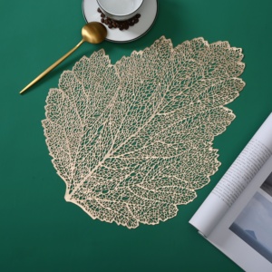 IN MAGAZZINO Foglia di <span class=keywords><strong>PVC</strong></span> Tovaglietta Per La Decorazione Della Tavola di Nozze Sala Da Pranzo - Product Image 1