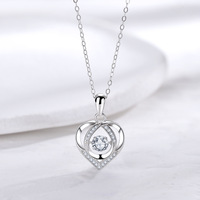 Collier Pendentif Cœur en Argent Sterling 925 avec Moissanite VVS Grade D de 4 mm, Bijou Romantique pour Femme, Meilleure Vente