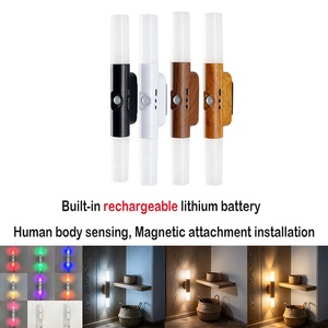 โคมไฟติดผนัง LED แบบแม่เหล็กไร้สาย แบตเตอรี่ลิเธียมในตัว เซ็นเซอร์ตรวจจับร่างกายมนุษย์ ไฟกลางคืน RGB ไม่ต้องเจาะ สำหรับข้างเตียงบันได - Product Image 1
