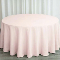 La nappe rose convient à une utilisation lors de banquets de mariage, de conférences et dans les lieux hôteliers haut de gamme comme nappe de table.