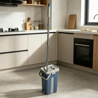 Nouvelle conception, balai plat mains libres économique pour le nettoyage domestique, balai à poussière en microfibre avec seau