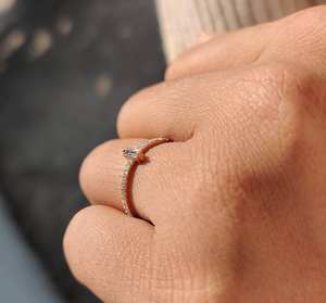 Anillo de Diamante Moissanita Corte Esmeralda de 0.12 CT para Compra al por Mayor, Oro 10k 14k 18k Plata, Calidad VVS1, Joyería Clásica de Compromiso, Proveedor Rápido - Product Image 5