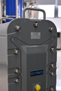 Módulo de Electrodesionización STARK con Bomba y PLC para Sistema de Agua Ultrapura <span class=keywords><strong>RO</strong></span> EDI, 3000L/Hora, 90-95% de Recuperación, 3 Años de Garantía - Product Image 3