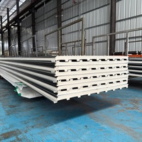 Panneau de toiture sandwich en PU, fabrication directe usine, tailles personnalisées, âme 38k 42k, finition aluminium durable